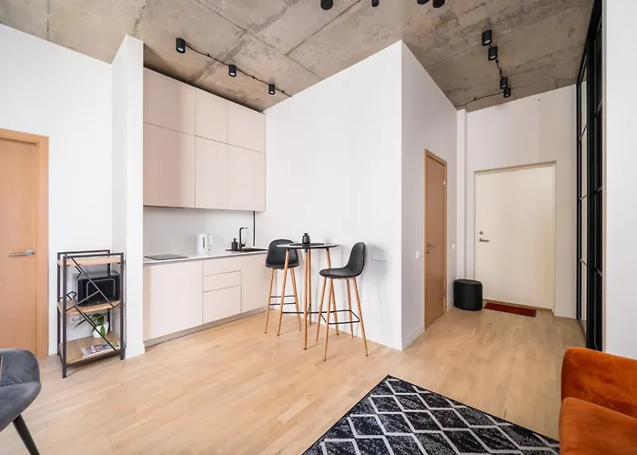 Cosy 1-bedroom Flat In The Old Town *