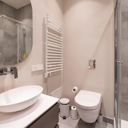 Cosy 1-bedroom Flat In The Old Town *