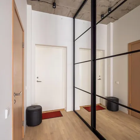 Апартаменты Cosy 1-bedroom Flat In The Old Town *