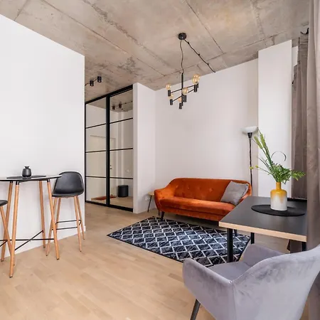 شقة Cosy 1-bedroom Flat In The Old Town ريغا