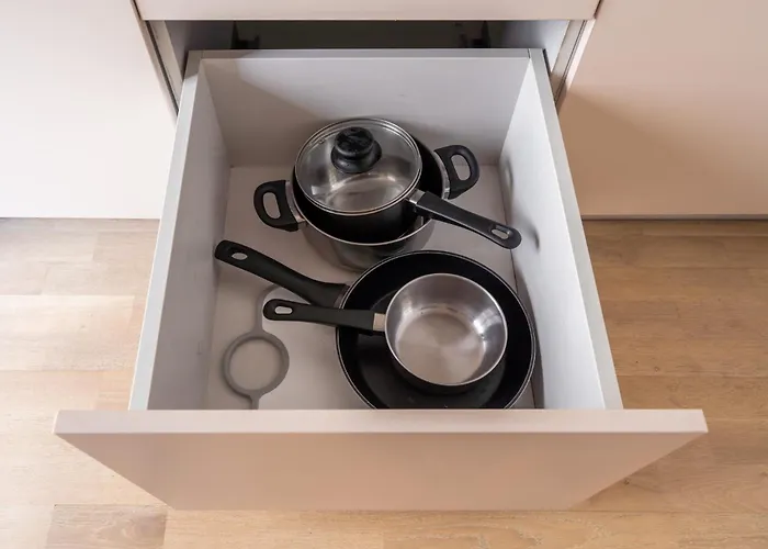 Cosy 1-bedroom Flat In The Old Town Апартаменты Рига