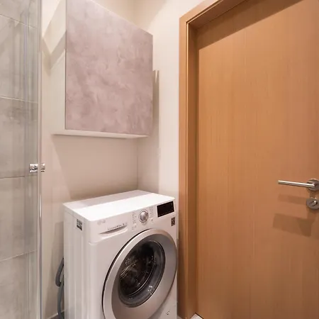 Lägenhet Cosy 1-bedroom Flat In The Old Town *